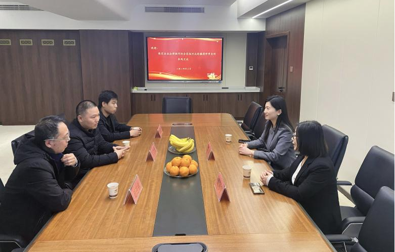 乾骥快讯—乾骥律所热烈欢迎保定企业法律顾问协会莅临参观交流并召开座谈会